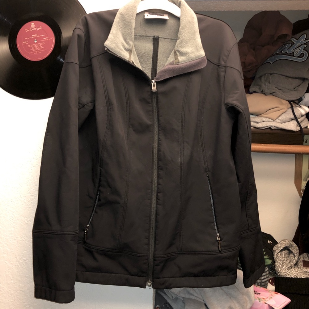Rei black jacket size large